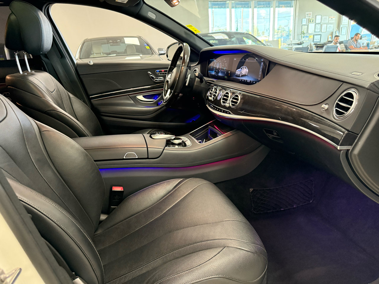 Used 2019 Mercedes-Benz S 450 Sedan w/ AMG Line Exterior image 28