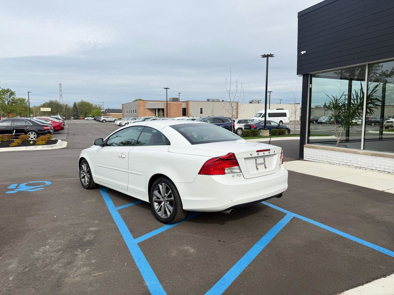 Used 2012 Volvo C70 T5 FWD image 12