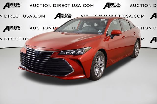 Used 2021 Toyota Avalon XLE w/ Moonroof Package