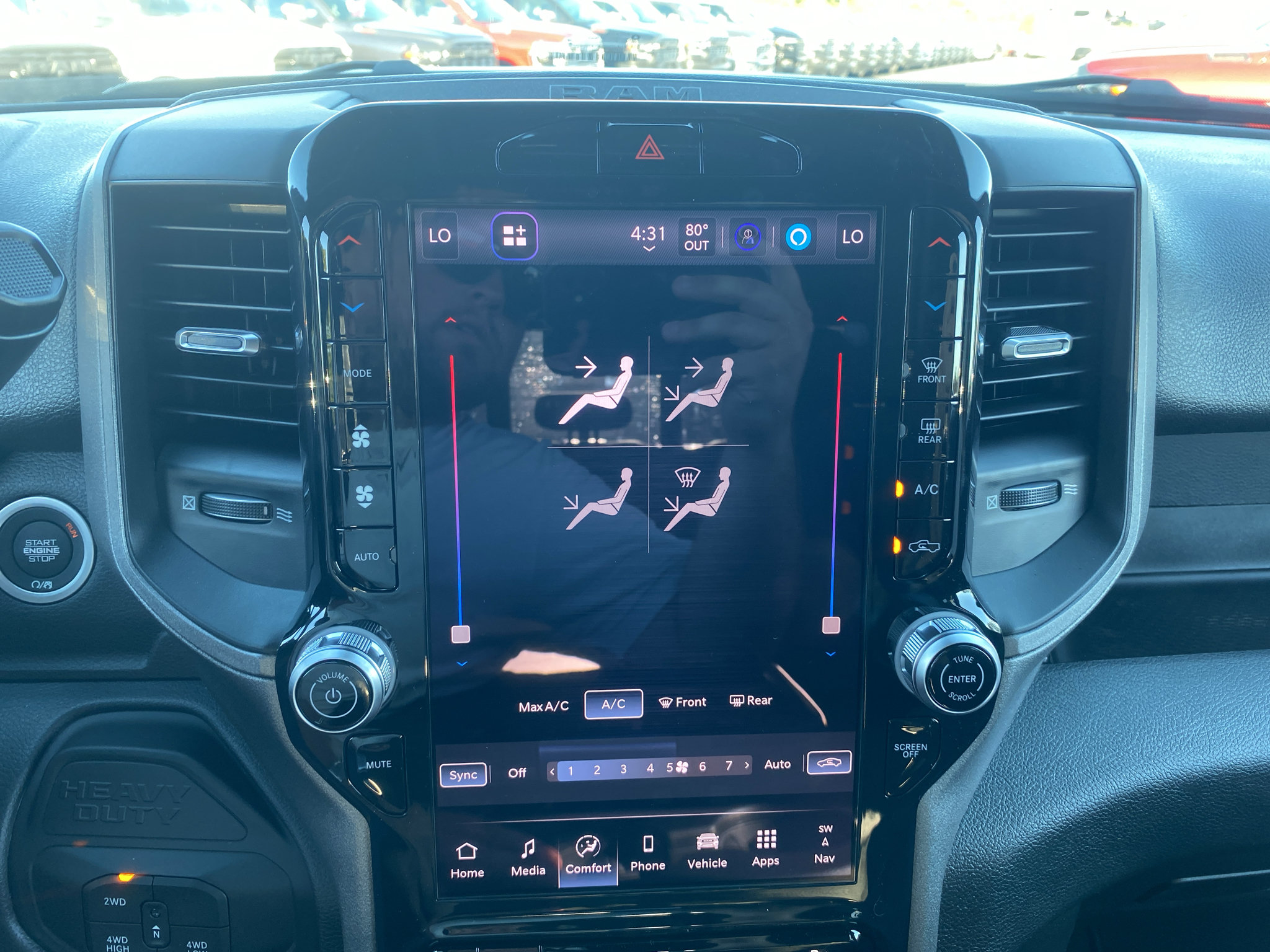 New 2027 RAM 2500 Tradesman AWD/4WD image 31