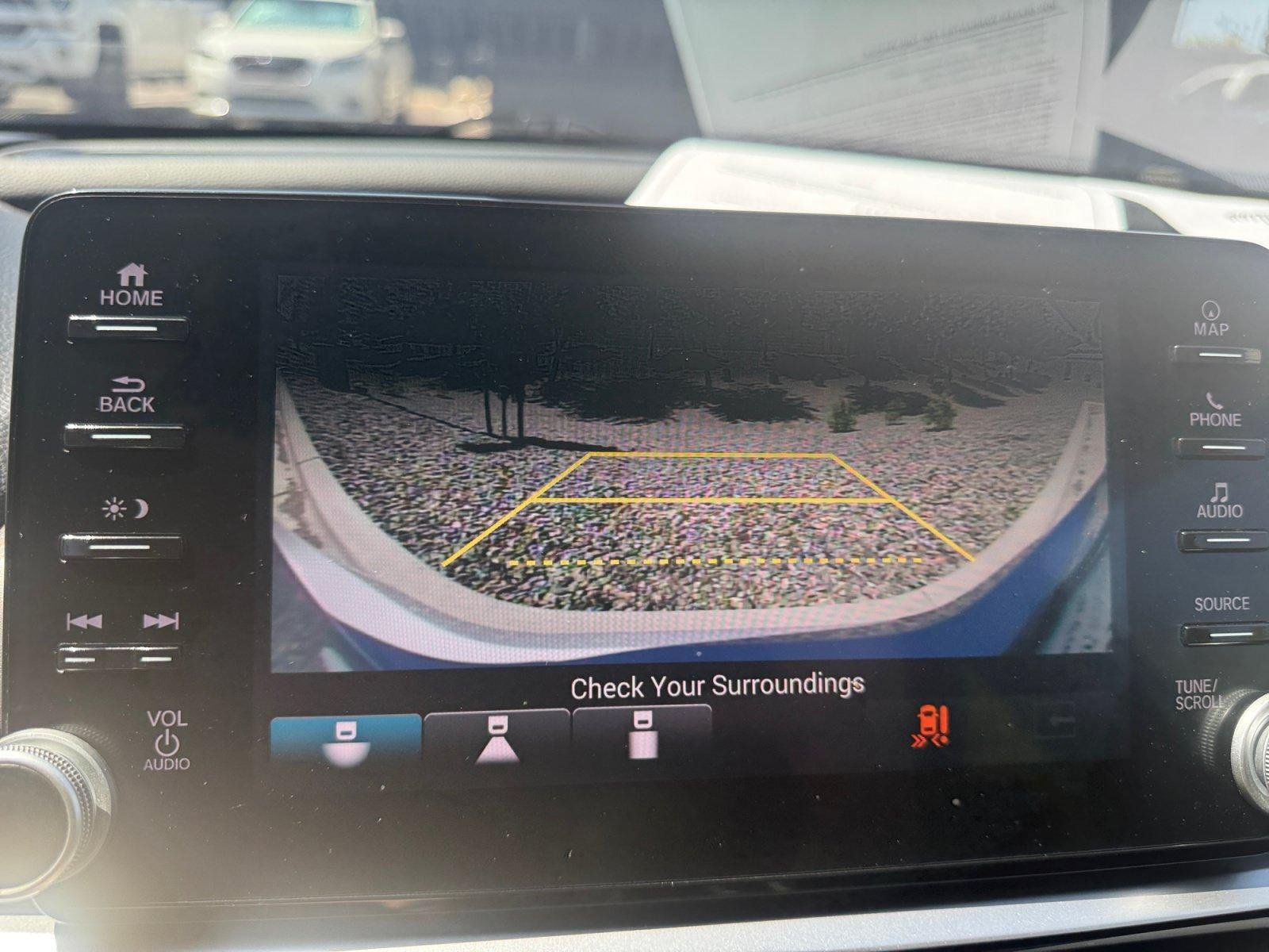 Used 2018 Honda Accord Touring image 32