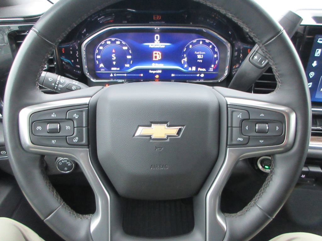 Certified 2025 Chevrolet Silverado 1500 LT image 26