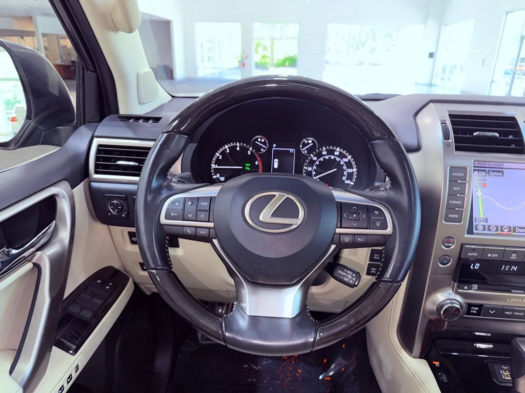 Used 2020 Lexus GX 460 Premium AWD/4WD image 17