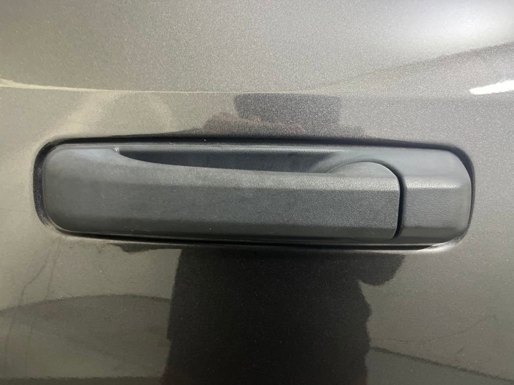 Used 2018 RAM 2500 Tradesman w/ Chrome Appearance Group image 45