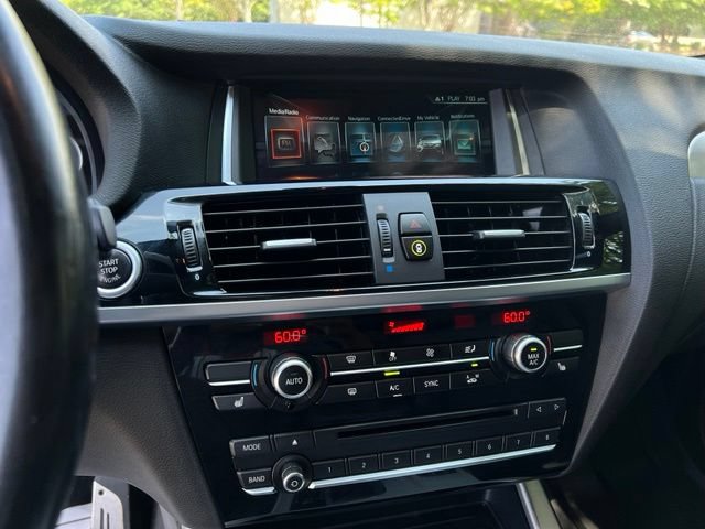 Used 2017 BMW X4 M40i AWD/4WD image 36