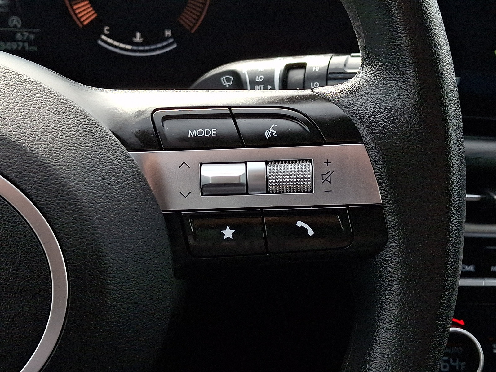Used 2025 Hyundai Tucson SEL AWD/4WD image 22