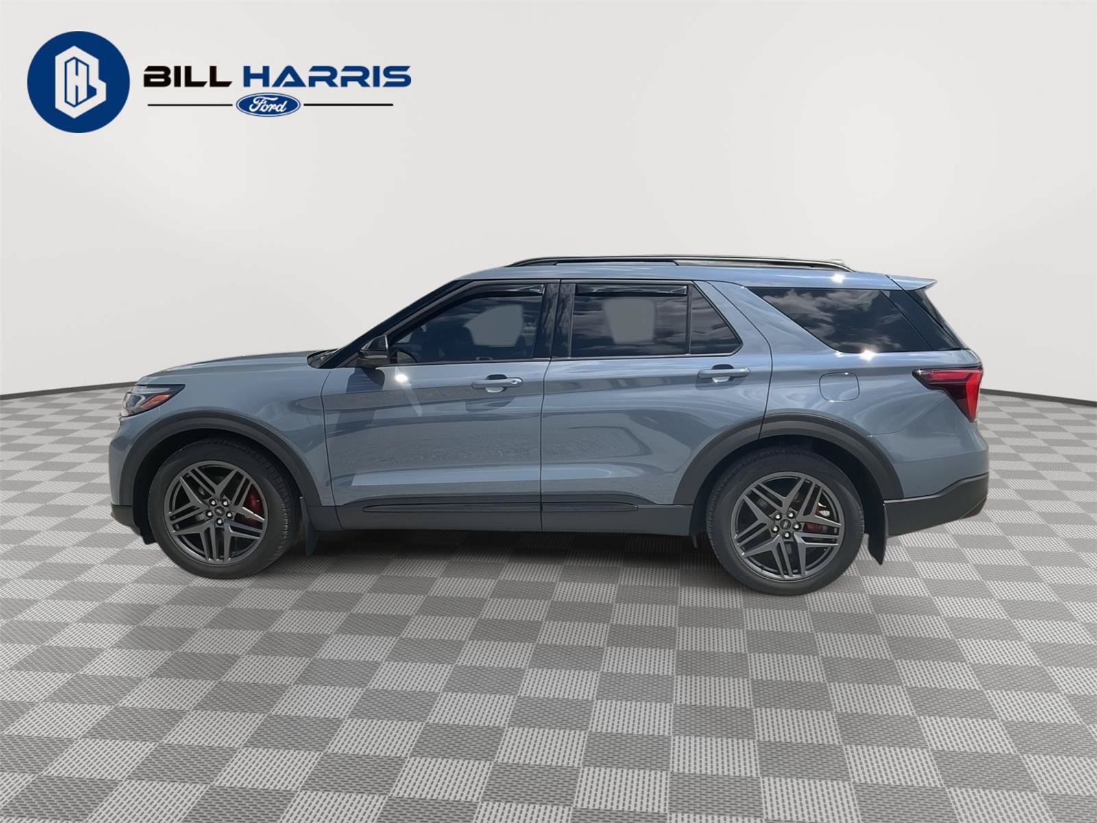 Used 2025 Ford Explorer ST AWD/4WD image 8
