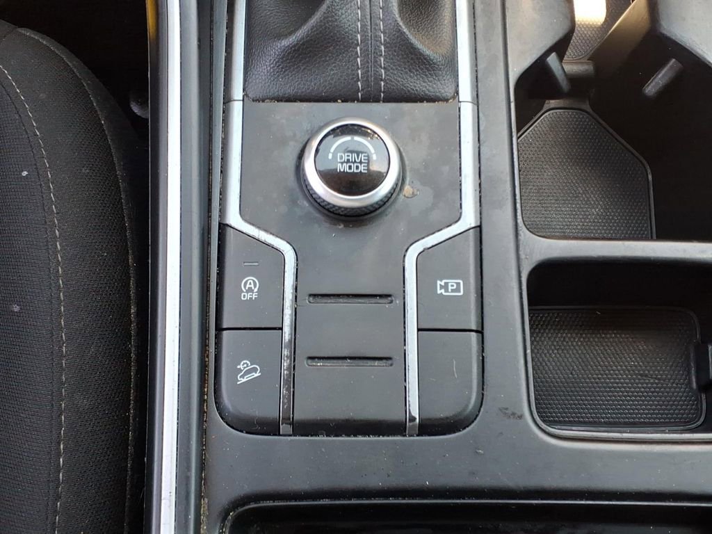 Used 2021 Kia Sorento LX FWD image 14