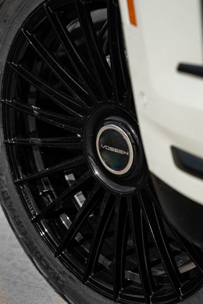 Used 2026 Cadillac Escalade Sport w/ Touring Package image 3