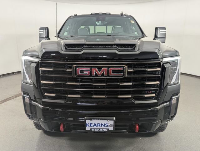 Used 2024 GMC Sierra 2500 AT4X AWD/4WD image 3