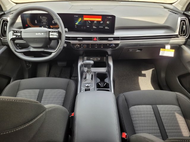 New 2026 Kia Sorento LX FWD image 13