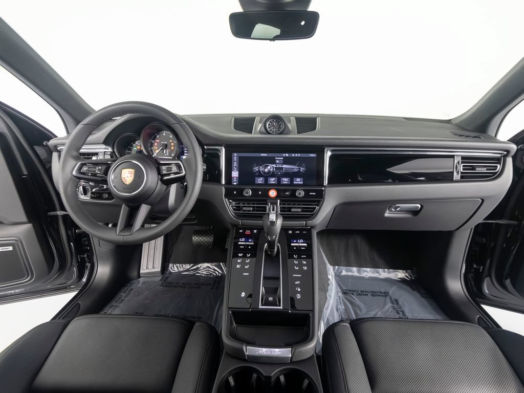 New 2026 Porsche Macan AWD/4WD image 36