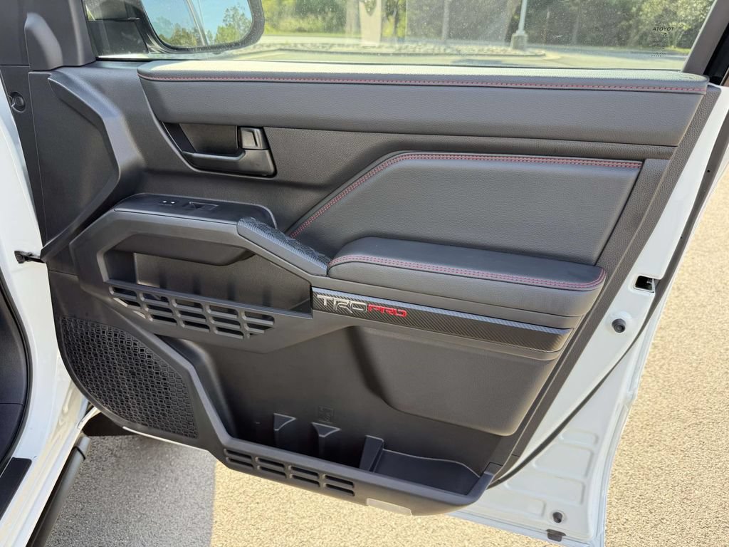 Used 2026 Toyota Tacoma TRD Pro AWD/4WD image 9