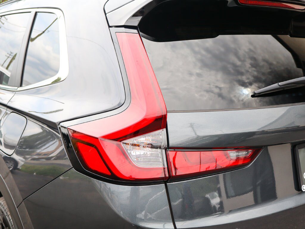 Used 2024 Honda CR-V Sport Touring image 16
