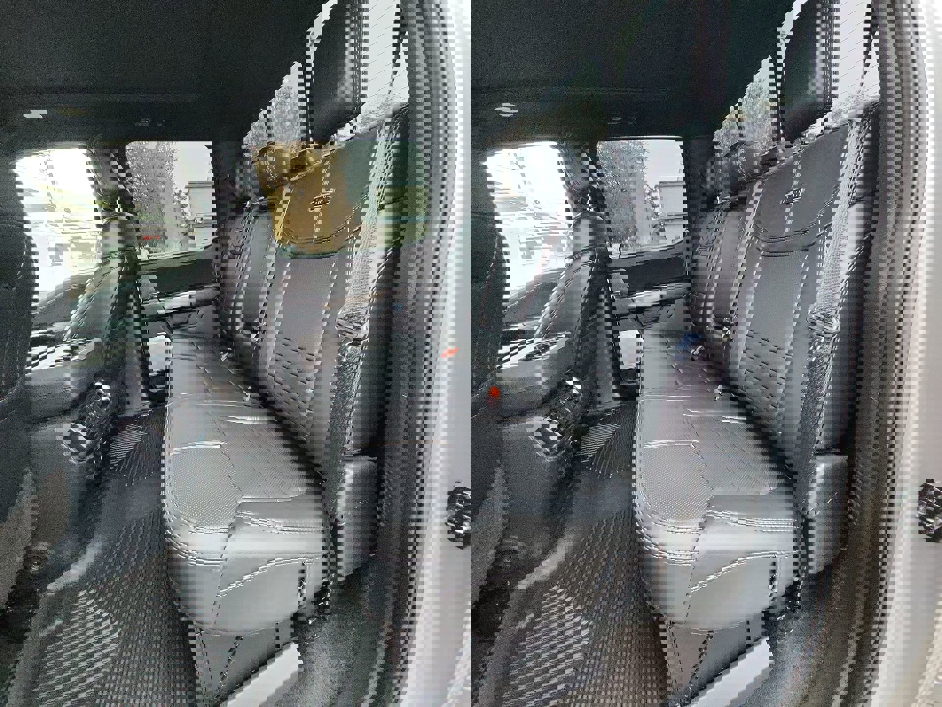 Used 2022 Ford F150 Platinum w/ Equipment Group 701A High image 25