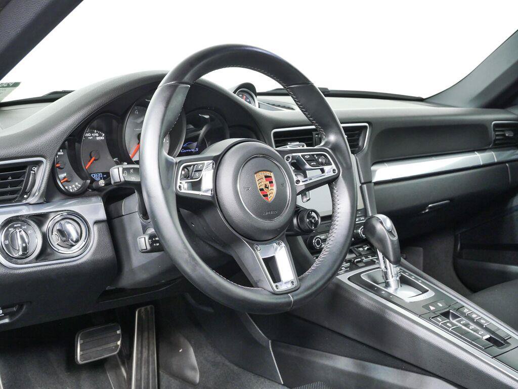 Certified 2018 Porsche 911 Carrera S RWD image 4