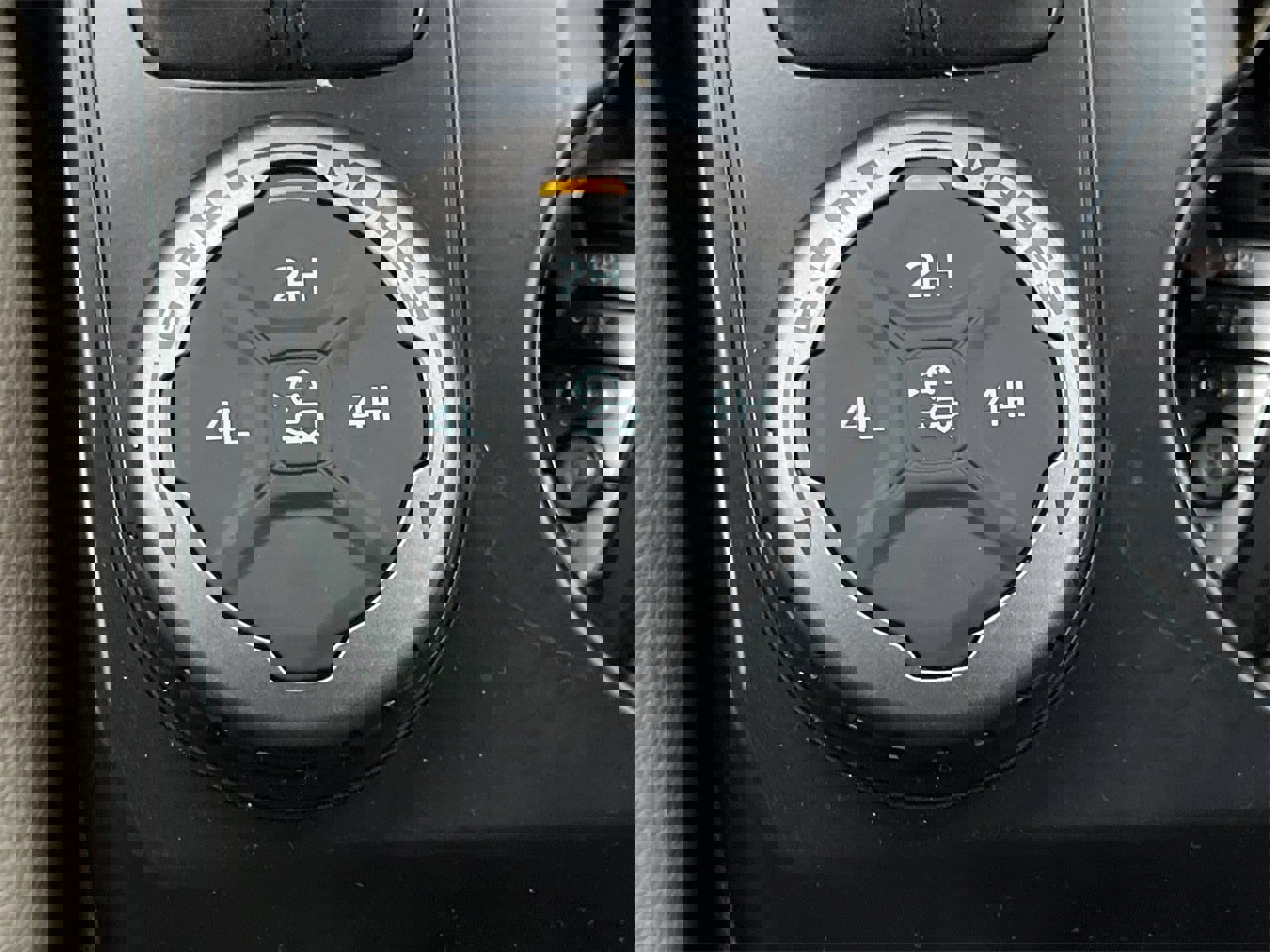 New 2025 Ford Bronco 4-Door image 9