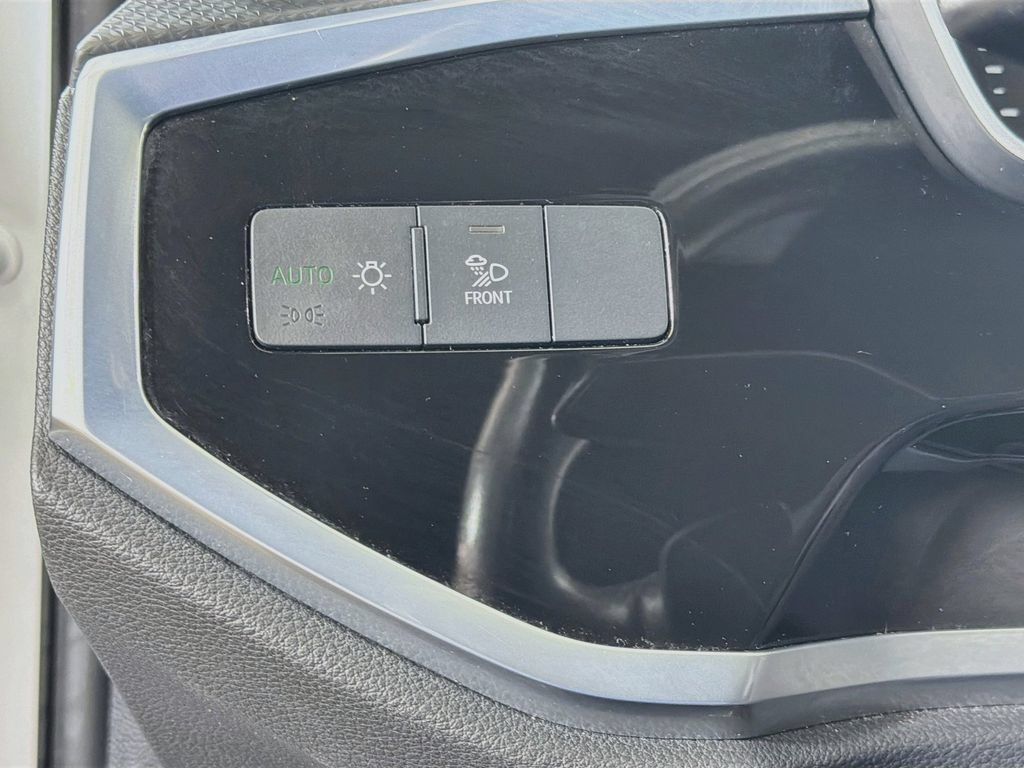 Used 2022 Audi Q3 2.0T Premium Plus AWD/4WD image 12