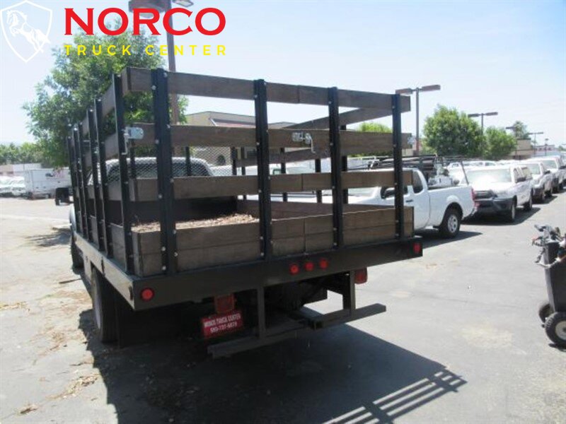 Used 2012 Ford F550 2WD Crew Cab Super Duty image 6