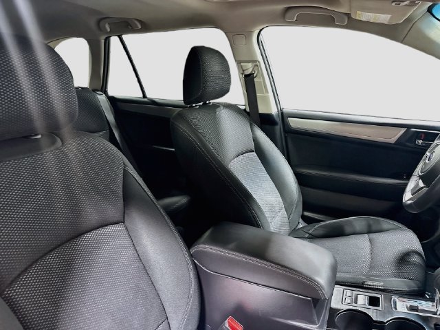 Used 2019 Subaru Outback 2.5i Premium w/ Popular Package #2 AWD/4WD image 22