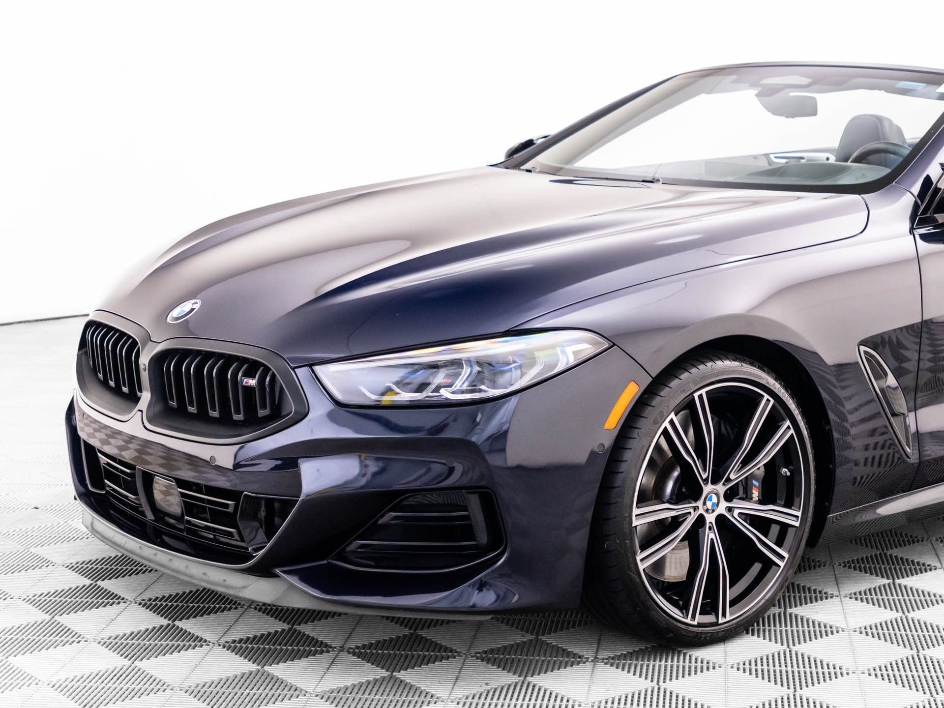 Used 2024 BMW M850i xDrive Convertible AWD/4WD image 32