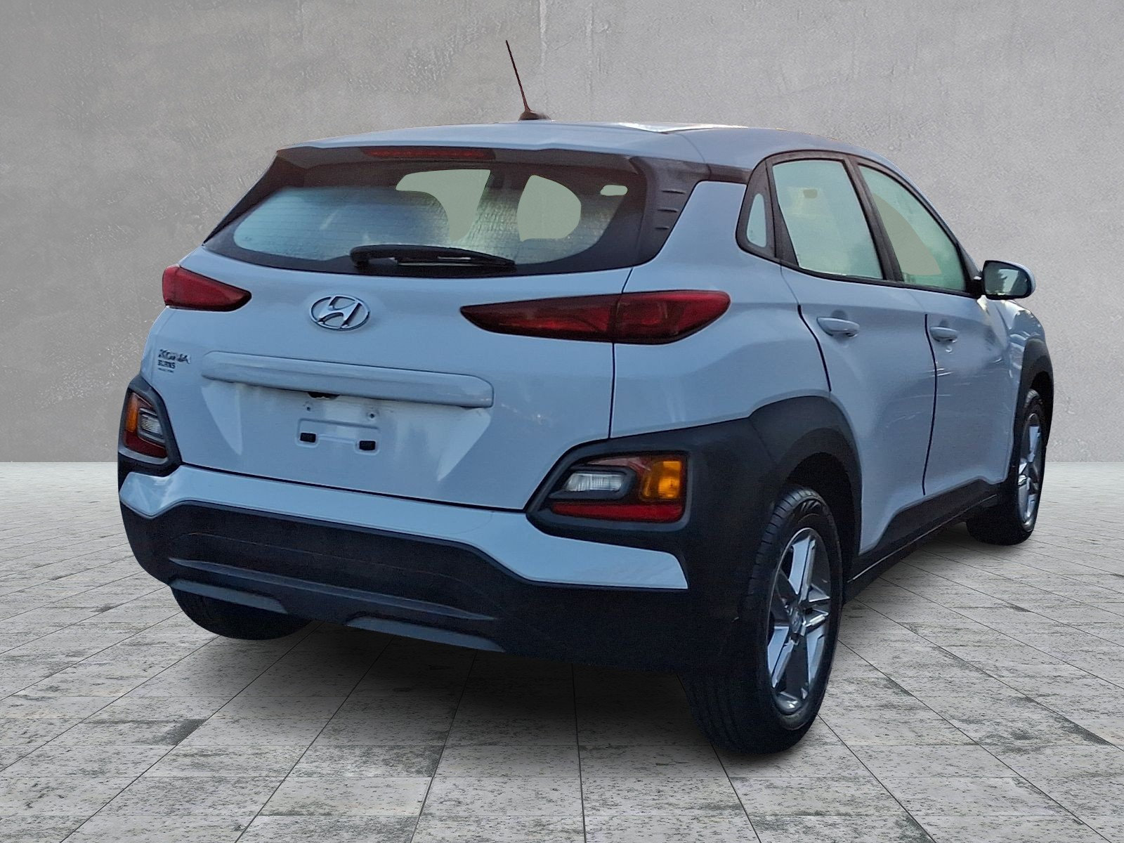 Used 2019 Hyundai Kona SE FWD image 4