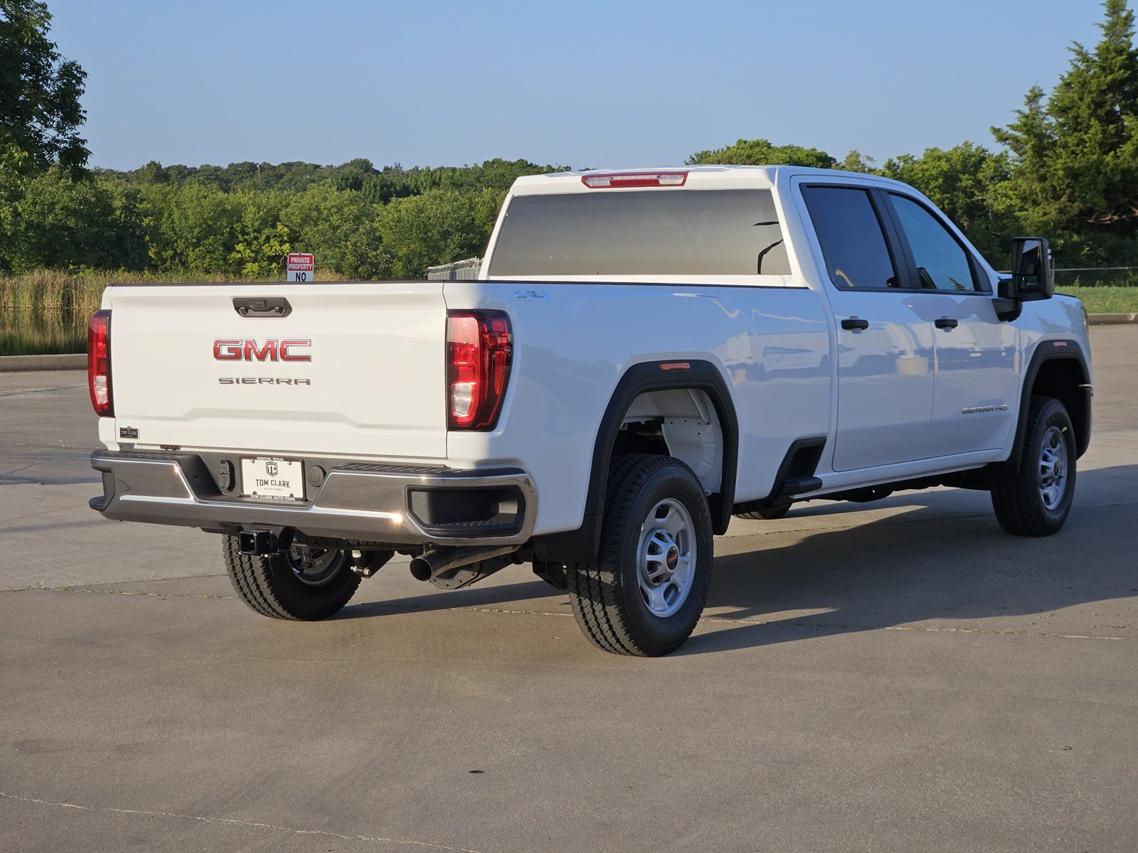 New 2026 GMC Sierra 2500 Pro w/ Convenience Package AWD/4WD image 3