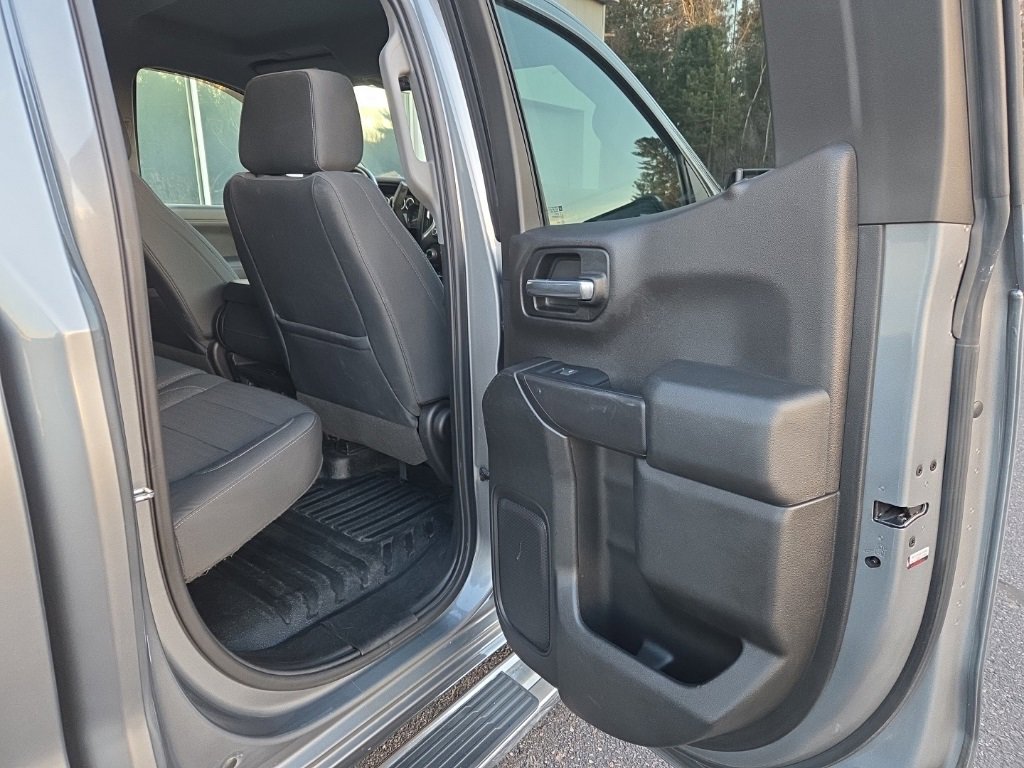 Used 2019 Chevrolet Silverado 1500 LT image 27
