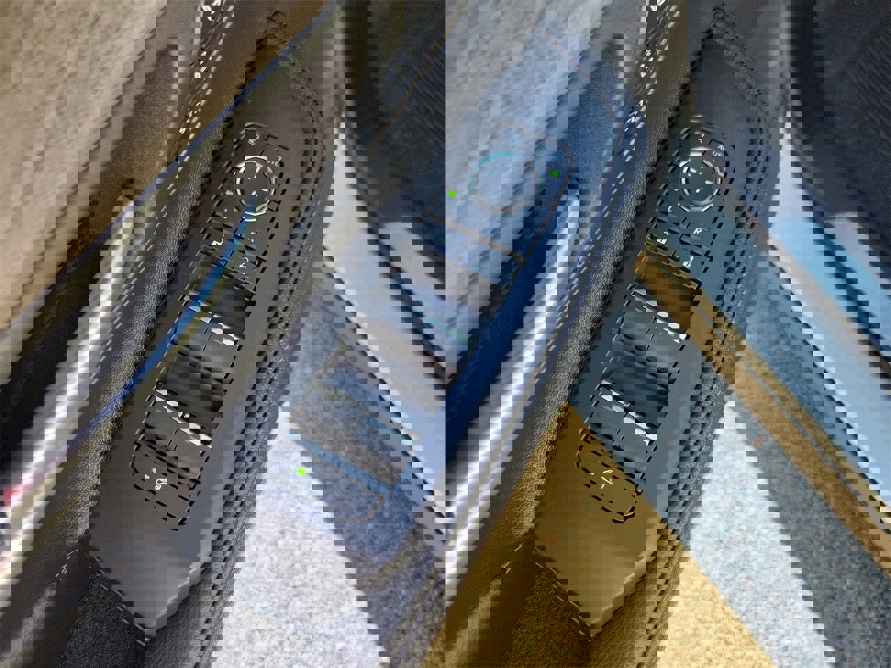 Used 2024 Toyota Grand Highlander Limited image 14