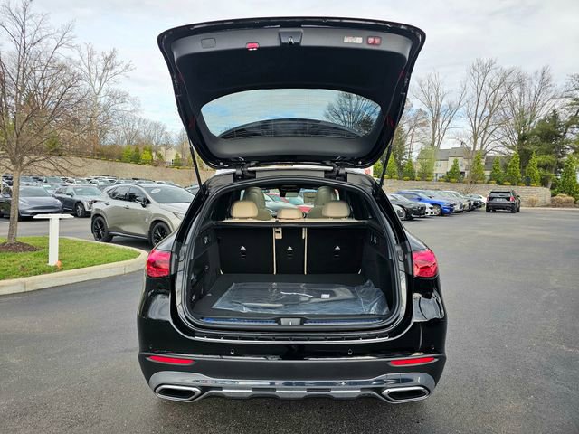 New 2026 Mercedes-Benz GLC 300 4MATIC image 9