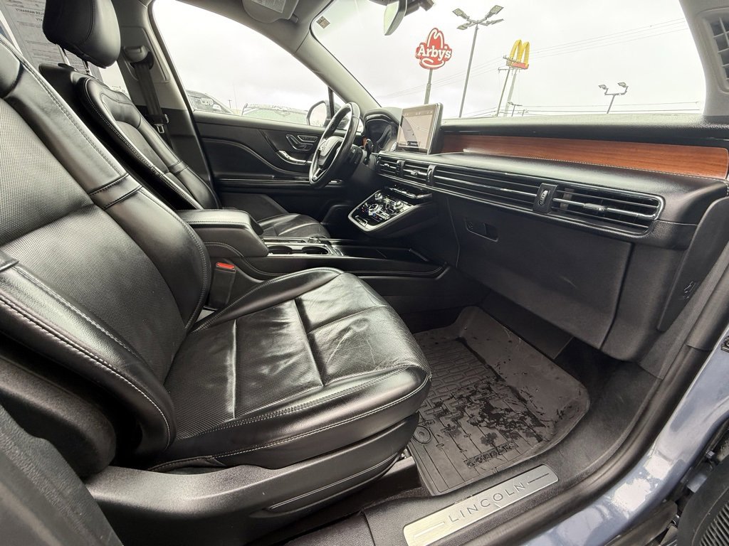 Used 2022 Lincoln Corsair Reserve w/ Elements Package image 28