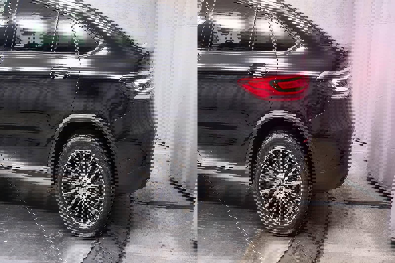 Certified 2021 Mercedes-Benz GLC 300 4MATIC Coupe image 8