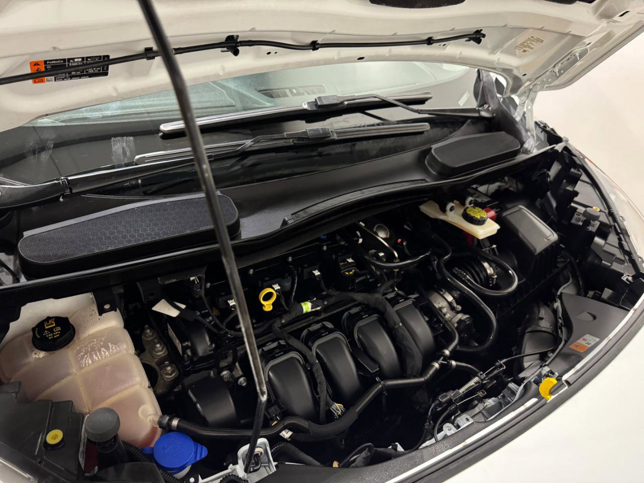 Used 2020 Ford Transit Connect XLT image 42