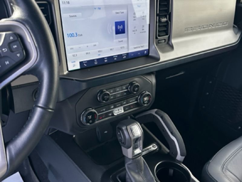 Used 2023 Ford Bronco Outer Banks image 15