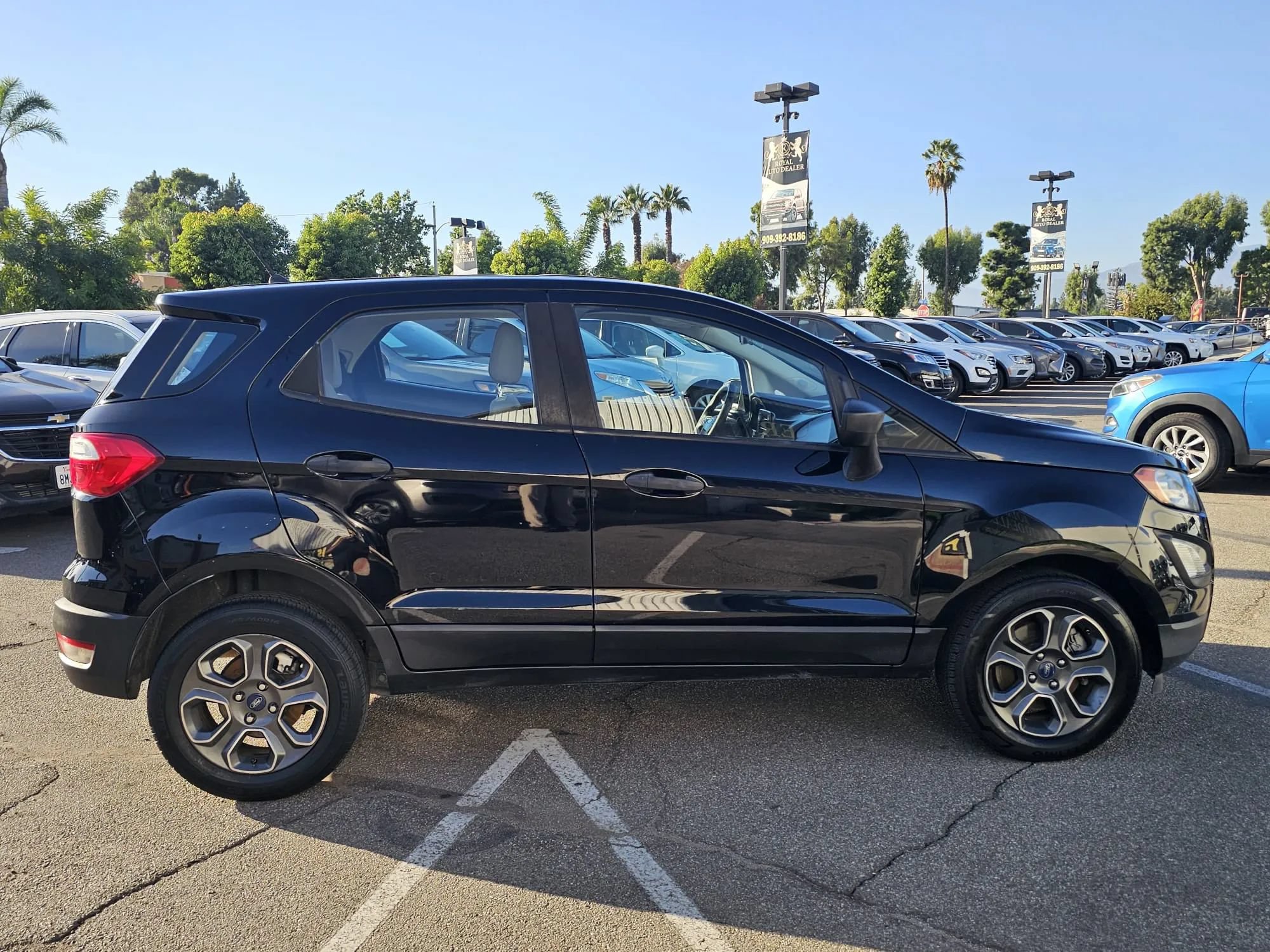 Used 2018 Ford EcoSport S FWD image 4