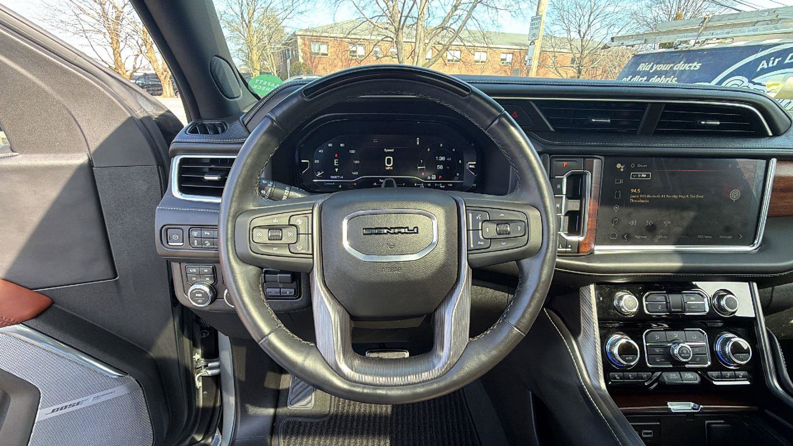 Used 2023 GMC Yukon Denali Ultimate image 28