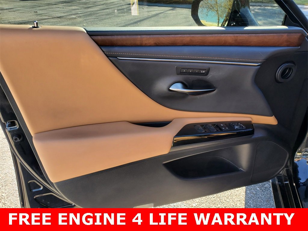 Used 2023 Lexus ES 350 w/ Premium Package image 9
