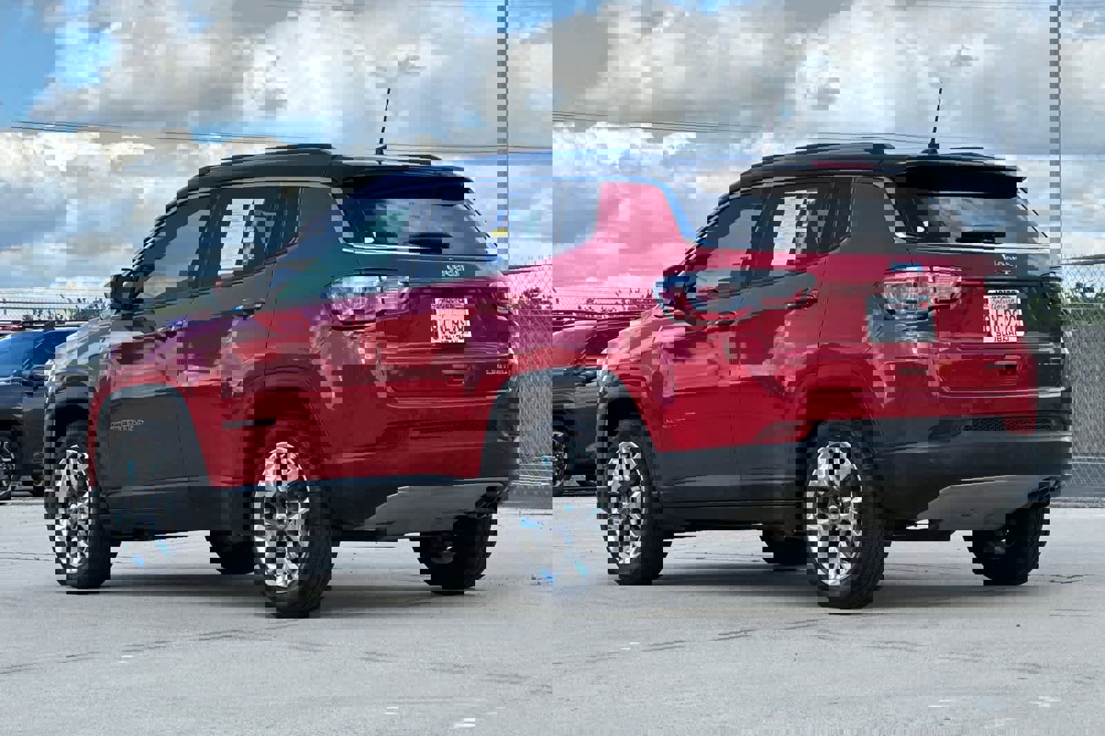 Used 2018 Jeep Compass Limited w/ Navigation Group image 5