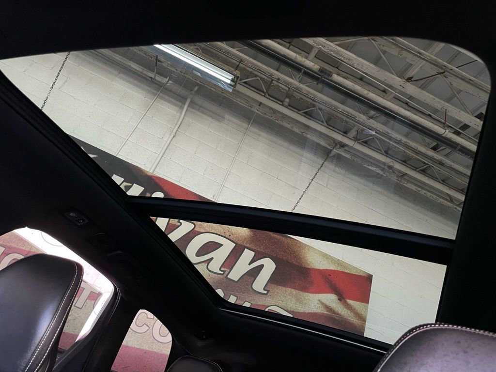 Used 2018 Volvo XC60 T6 R-Design w/ Convenience Package image 51