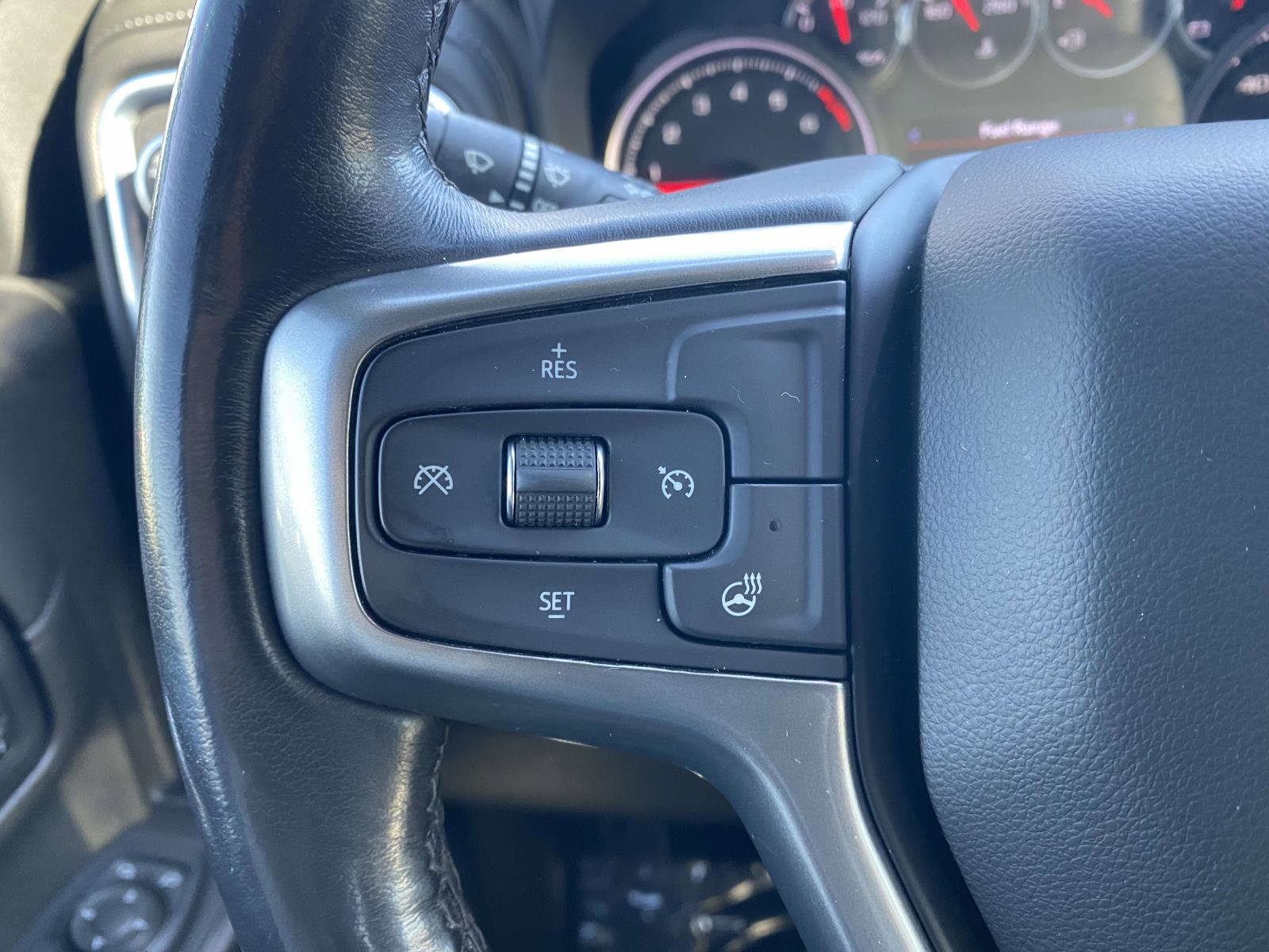 Used 2021 Chevrolet Silverado 2500 LTZ w/ LTZ Convenience Package image 20