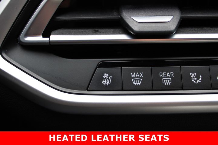 Used 2022 BMW X5 M50i image 18