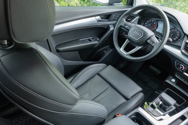 Used 2024 Audi Q5 2.0T Premium w/ Convenience Package AWD/4WD image 23