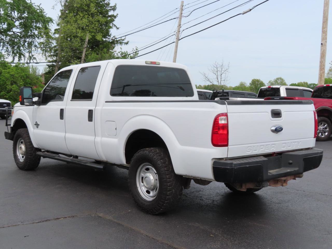 Used 2016 Ford F250 XL w/ Power Equipment Group AWD/4WD image 4