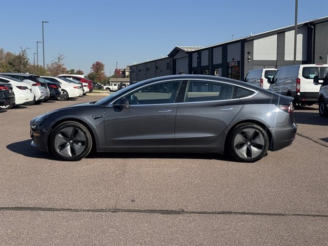 Used 2018 Tesla Model 3 Long Range AWD/4WD image 8