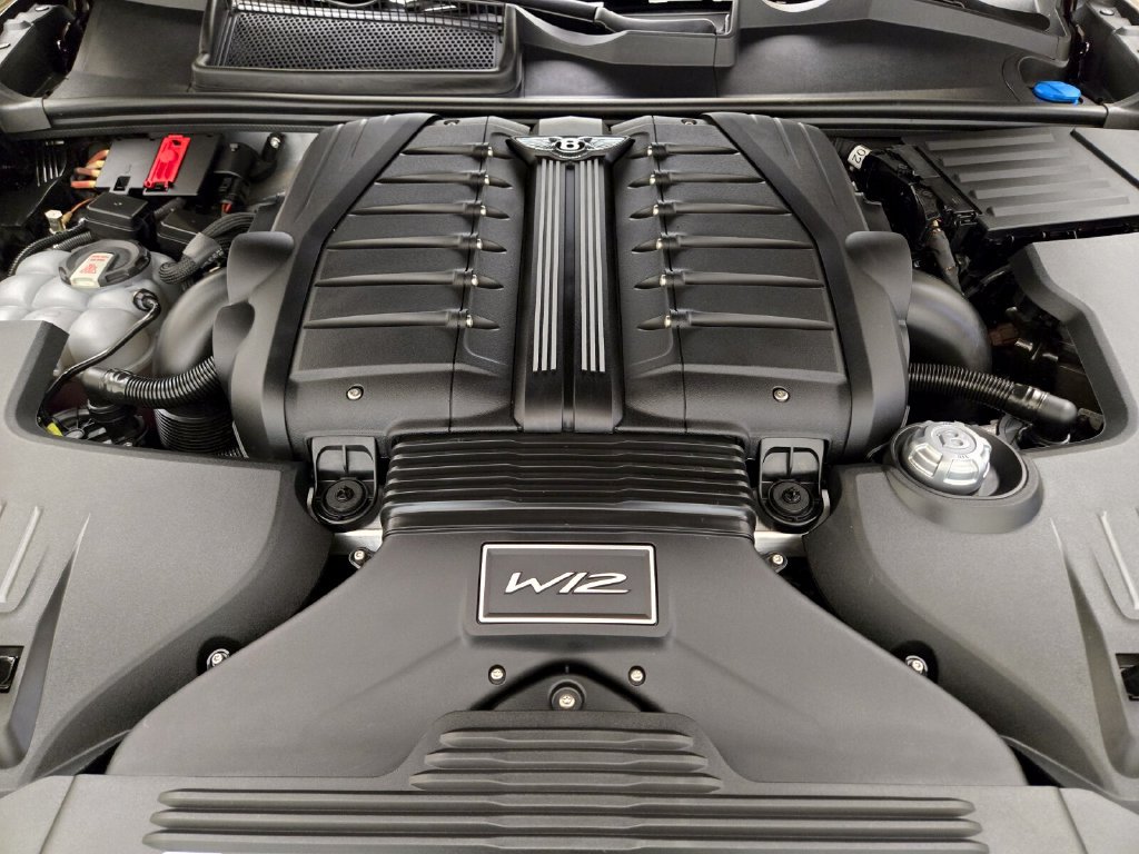 Certified 2023 Bentley Bentayga Speed AWD/4WD image 25