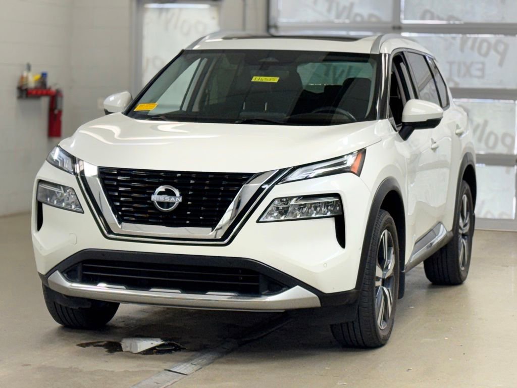 Used 2023 Nissan Rogue Platinum AWD/4WD image 3