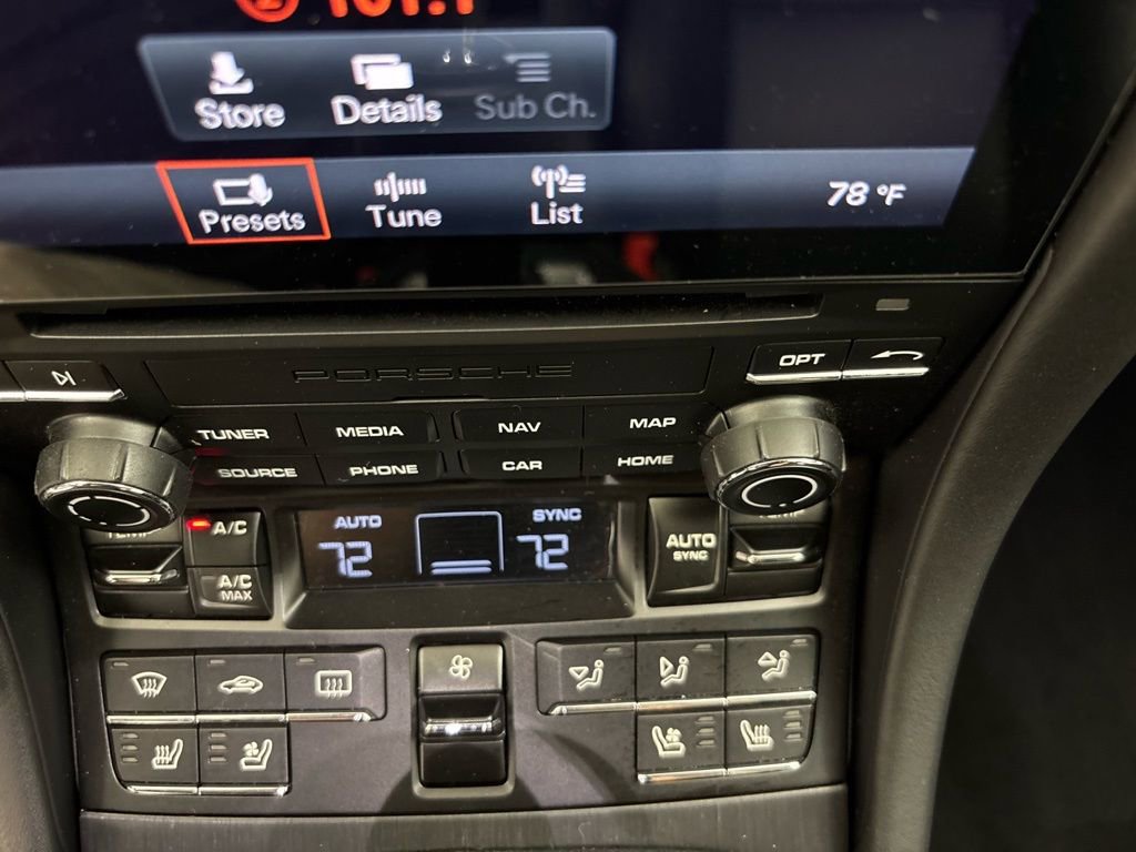 Used 2019 Porsche 911 Carrera GTS image 40