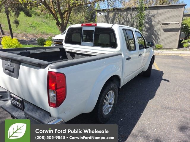 Used 2016 Nissan Frontier SV w/ SV Value Truck Package RWD image 5