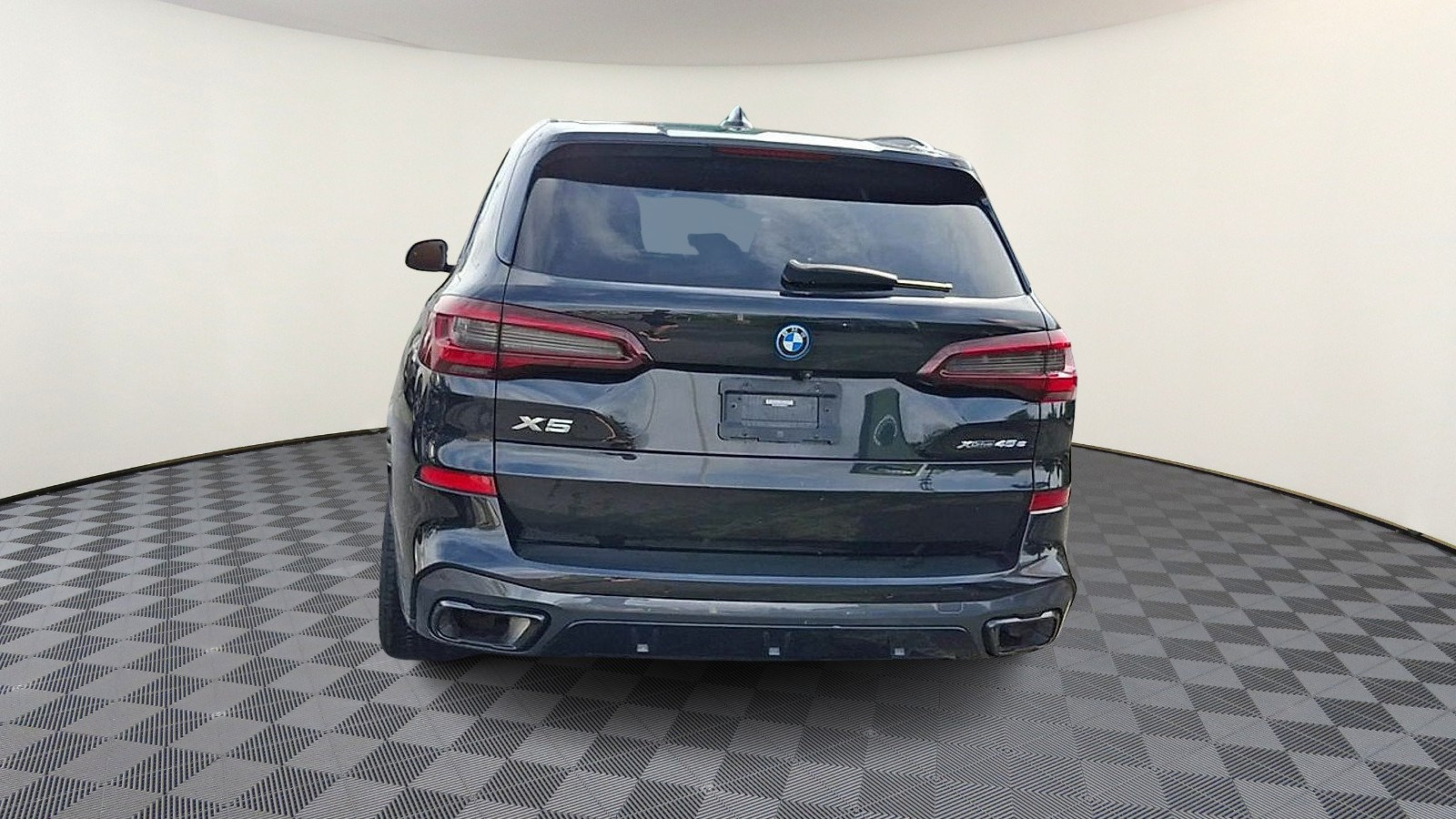Used 2022 BMW X5 xDrive45e w/ M Sport Package AWD/4WD image 7