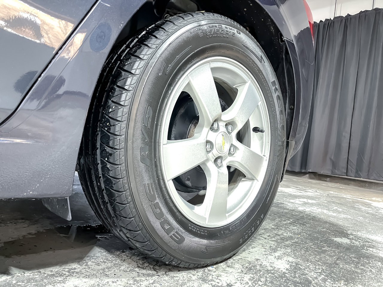 Used 2016 Chevrolet Cruze LT image 11